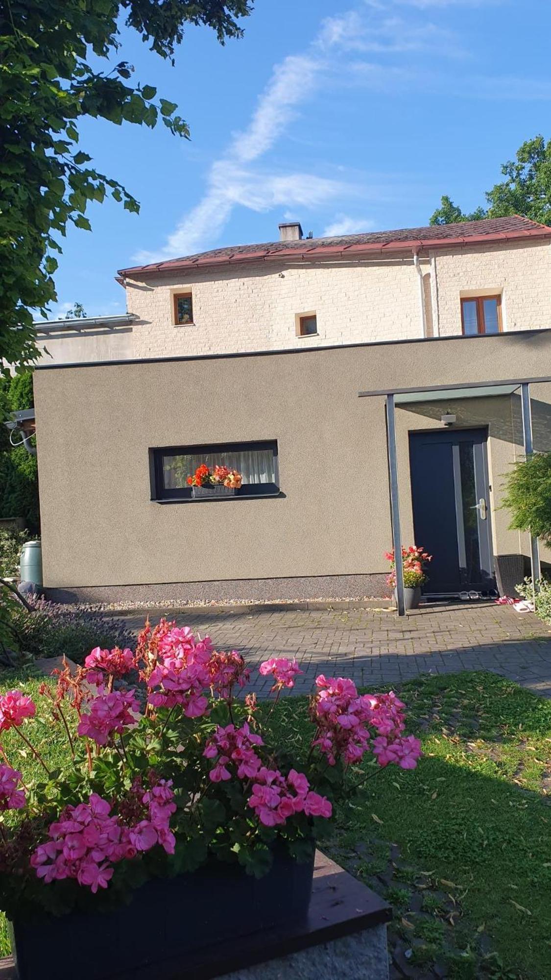 Pod Lipou Apartment Liberec Bagian luar foto